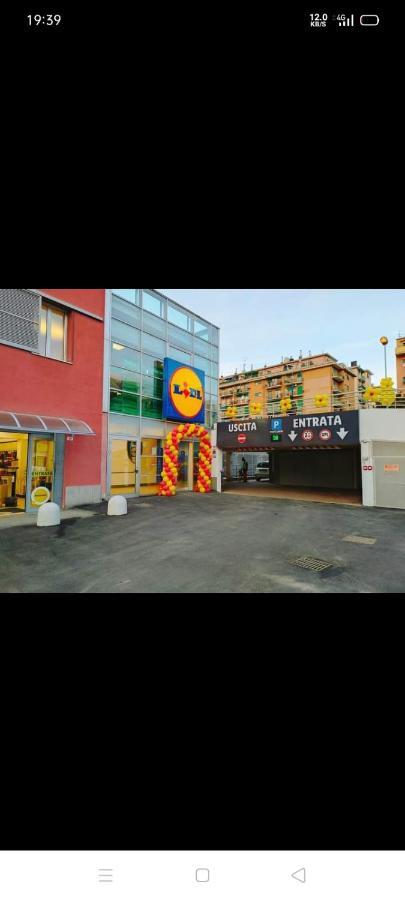 Apartament Airport Alexander Genua Zewnętrze zdjęcie